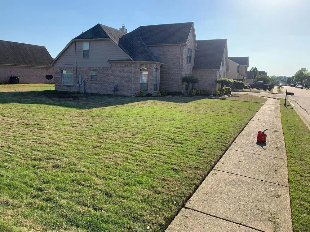 Expert landscape design in Memphis, TN by M2G Lawn Care