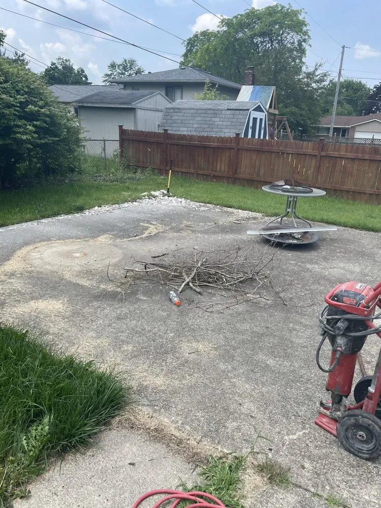 Top-rated lawn mowing service experts serving Westerville, OH - M3 Construction