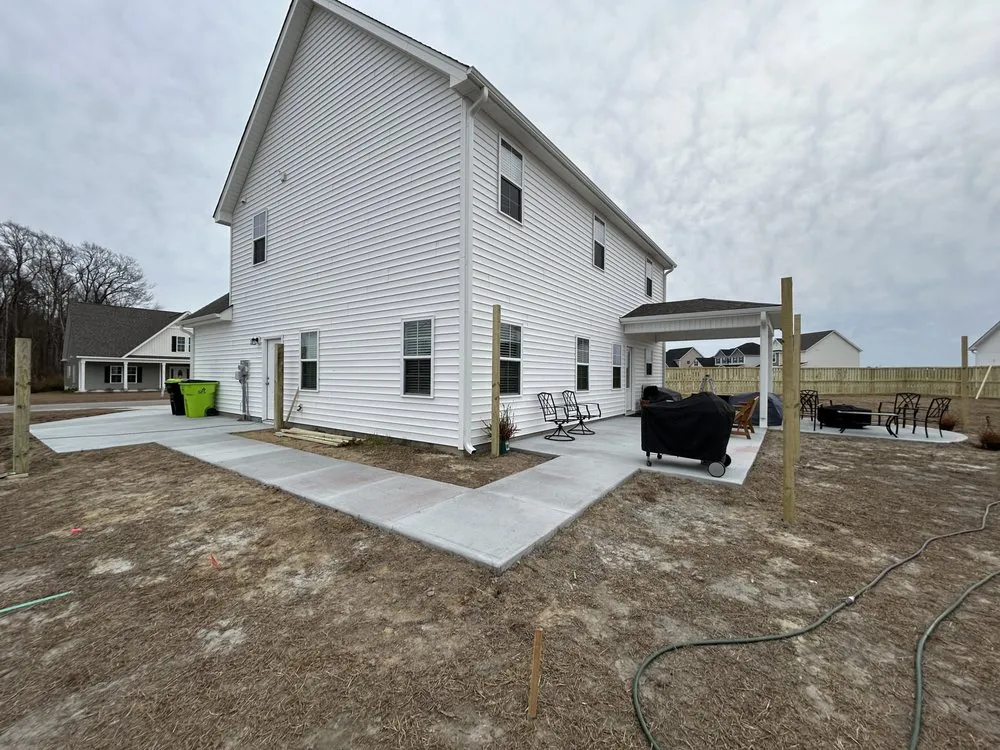 Trusted lawn care service in Jacksonville, NC by M4 Services