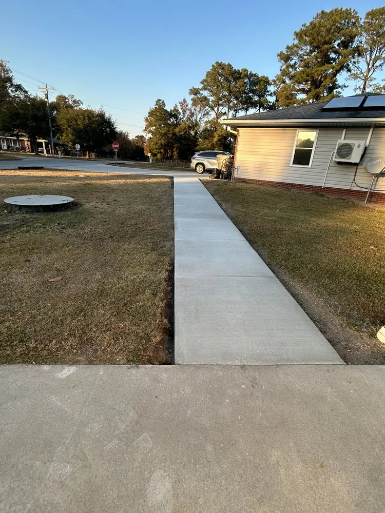 Affordable yard maintenance experts serving Jacksonville, NC - M4 Services