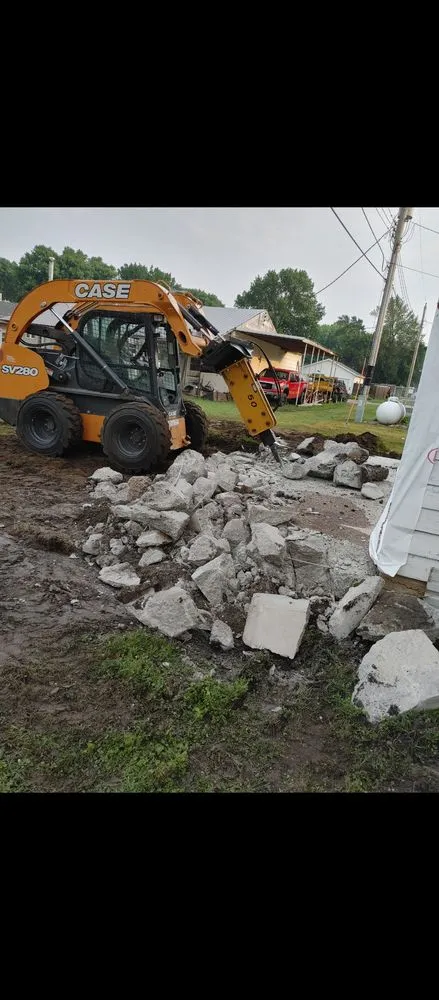 Top-rated yard maintenance for year-round maintenance across Saint Paul, MN - Ma & Ni Landscaping