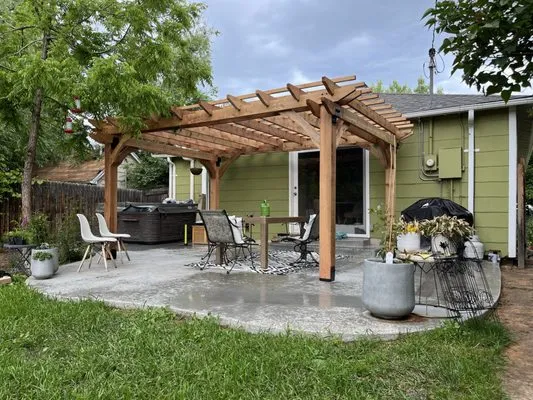 MA Landscape & Lawn Service Logo