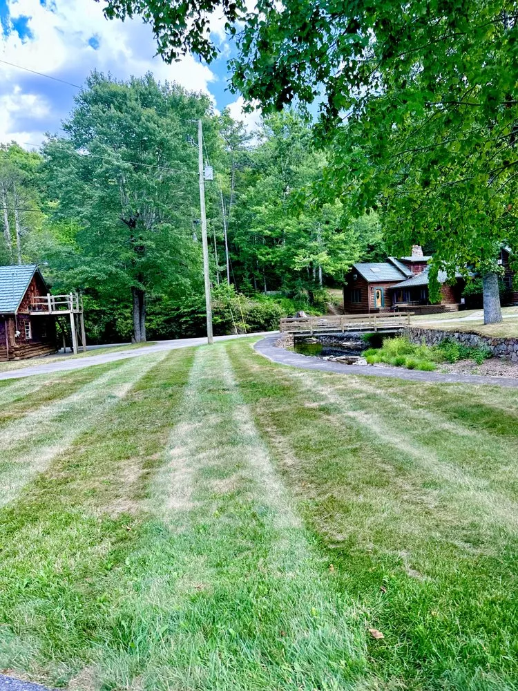 Custom yard maintenance in Fort Chiswell, VA - Mabes Landscaping