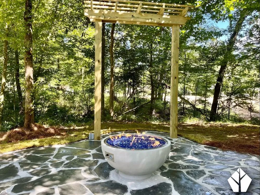 Local outdoor landscaping for homes in Baton Rouge, LA by Mabry Landscape Contractors