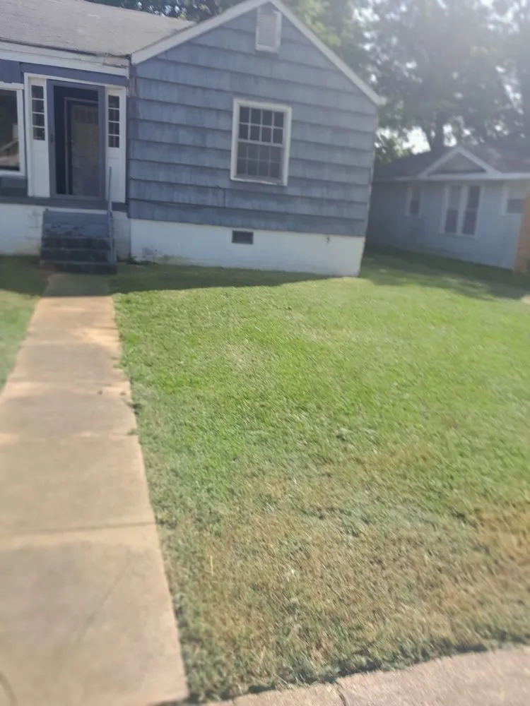 Professional lawn mowing service in Chelsea, AL - Mac Lawn Care