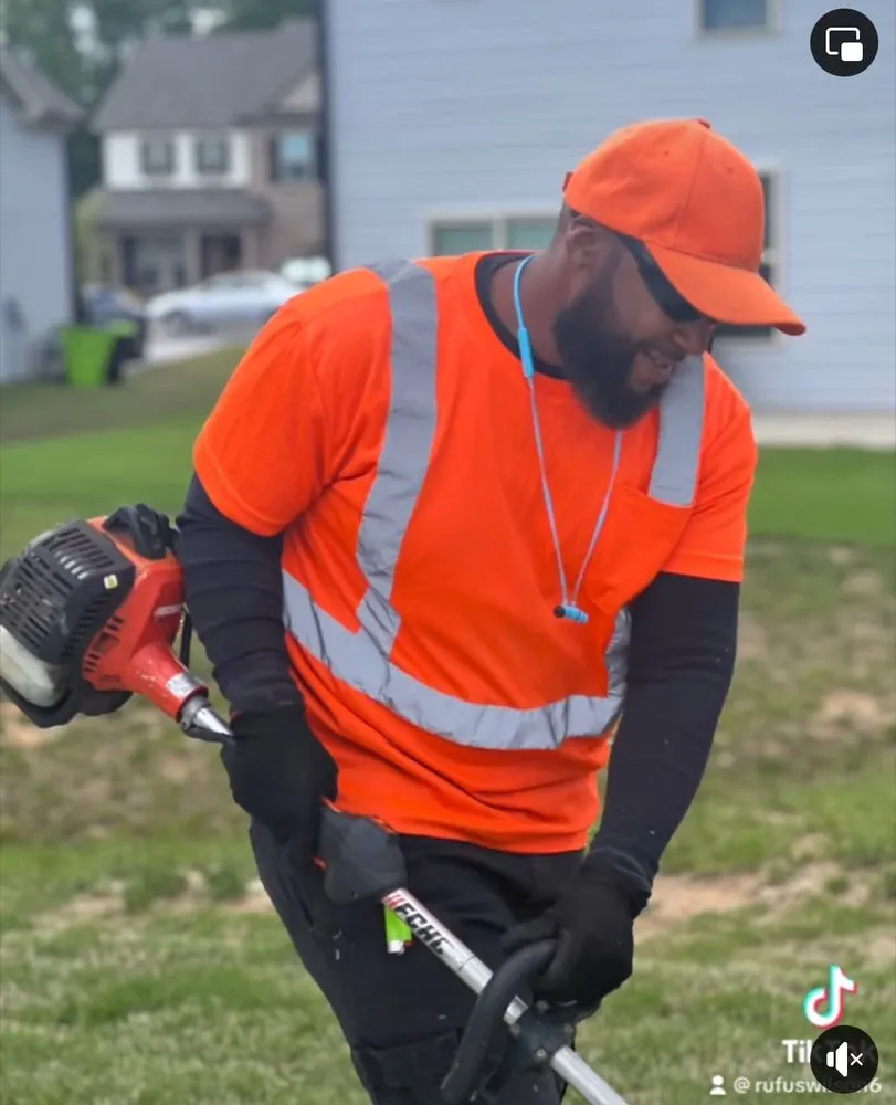 Top-rated yard cleanup service in Eagle Rock, NC - MAC Lawncare Services