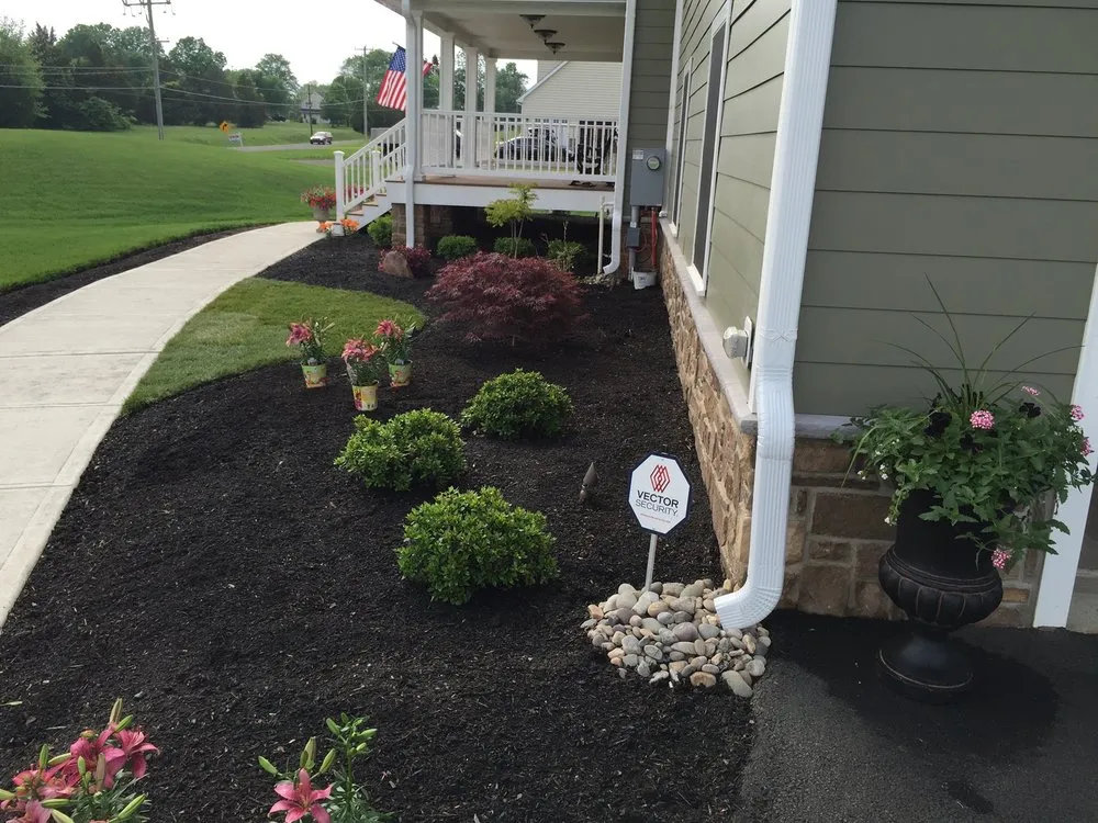 Trusted yard cleanup service for beautiful yards in Bensalem, PA by MacAlpin Company