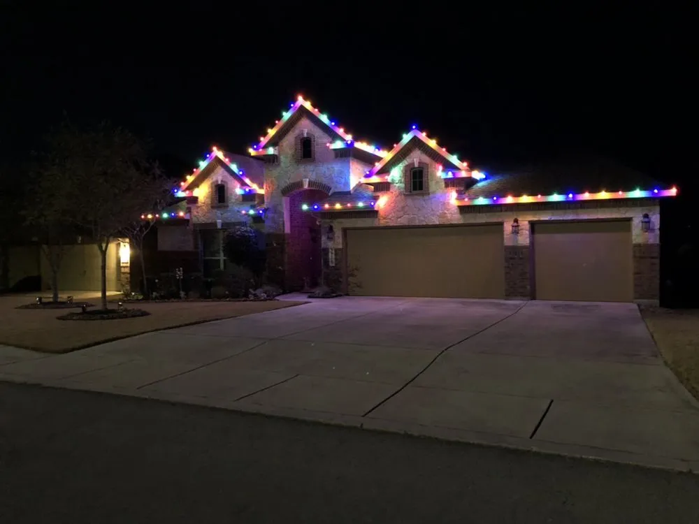 Expert garden landscaping in San Antonio, TX by Macario Brother's Lawn Care