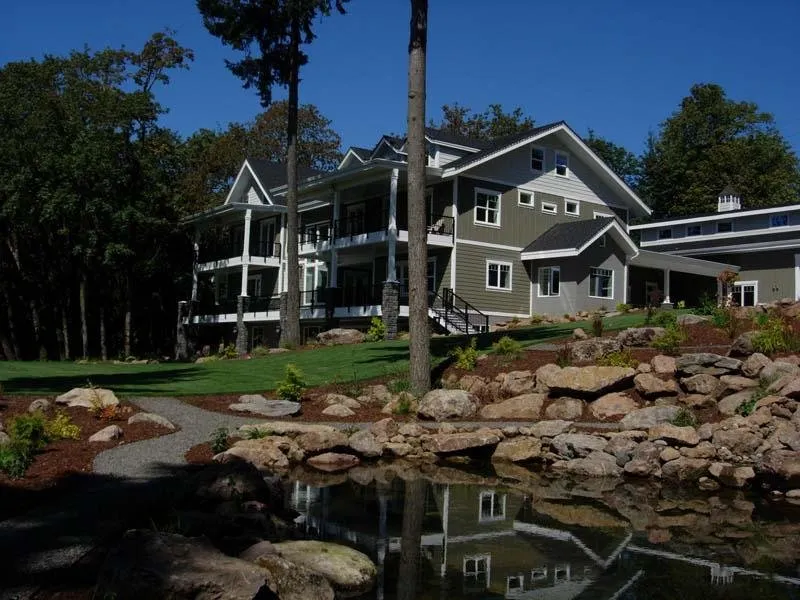 Affordable landscape design with custom design in Battle Ground, WA by MacArthur Landscape & Construction