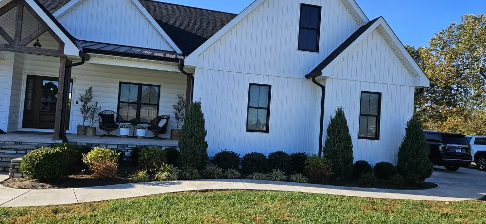 Professional garden landscaping in Boaz, KY - Machaen's Lawn Services
