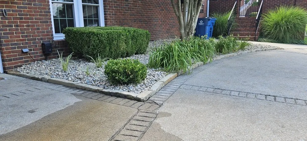 Expert landscape installation for beautiful yards in Boaz, KY by Machaen's Lawn Services