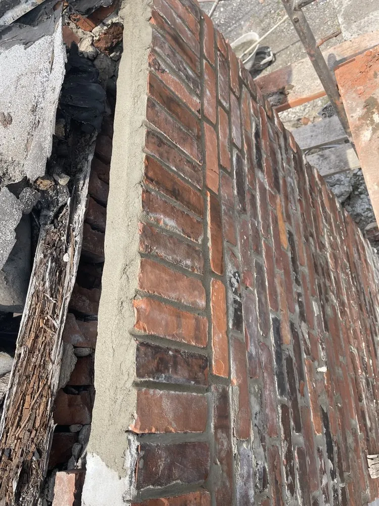 Local yard cleanup service experts serving Pontiac, MI - Machos Landscape Design & Construction