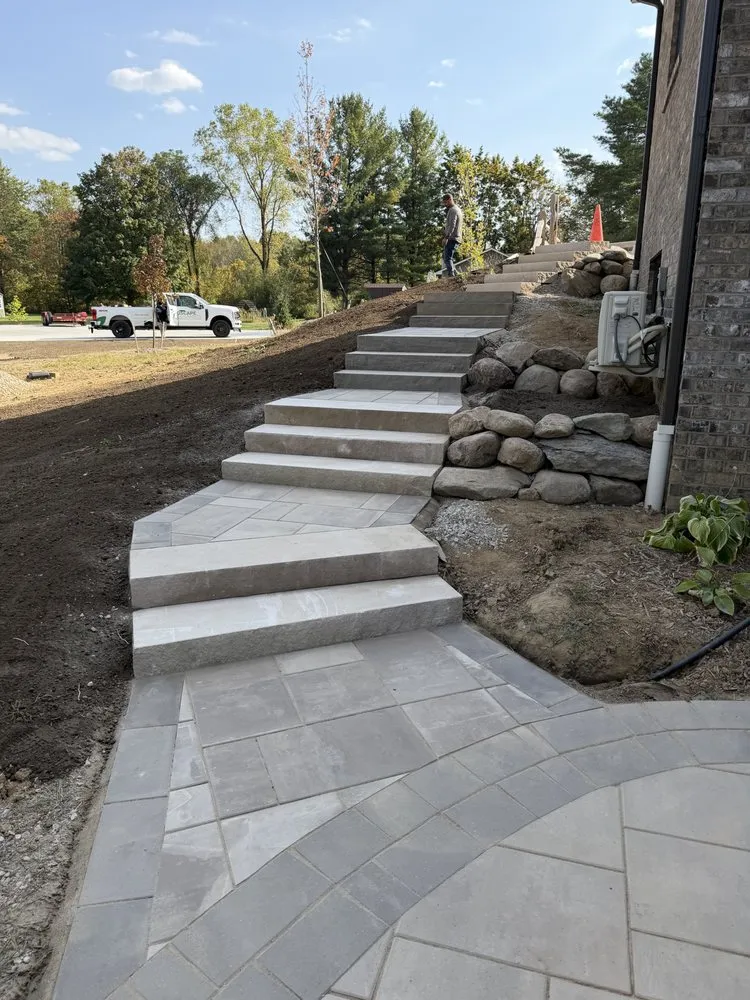 Local lawn mowing service in Detroit, MI by Machos Landscape