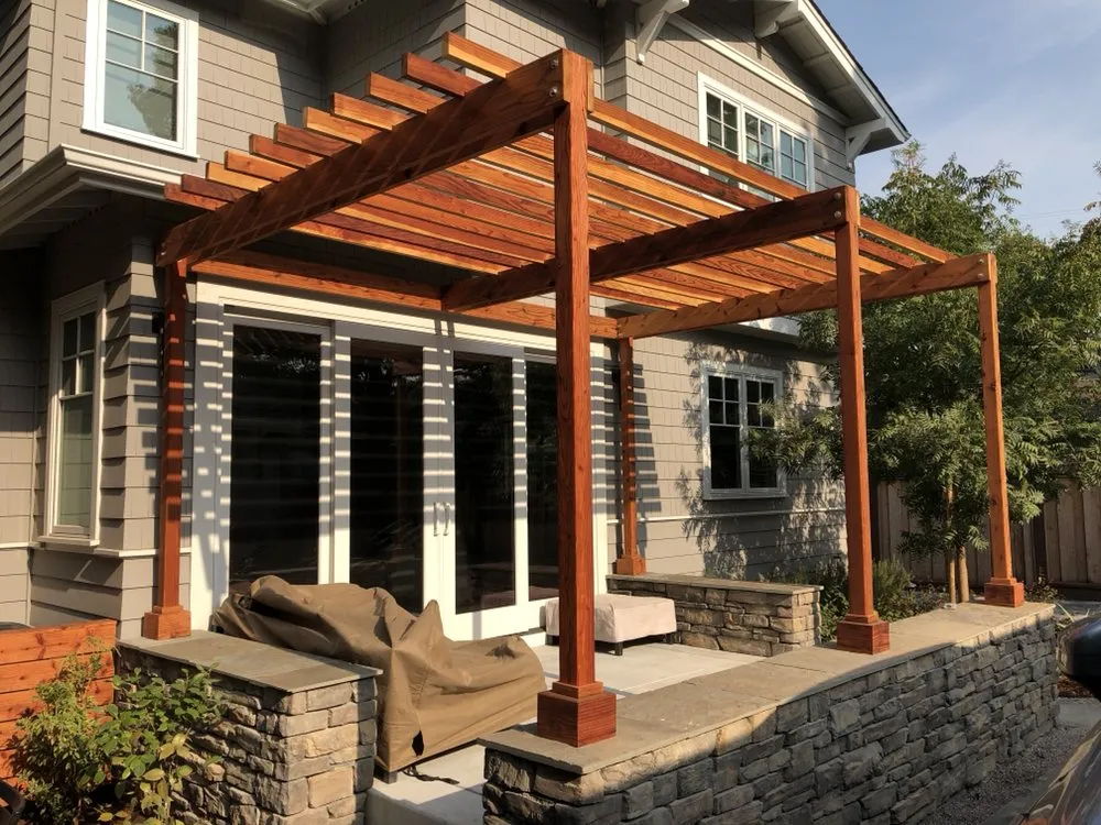 Custom lawn care service with custom design across Menlo Park, CA - Machtinger Landscaping