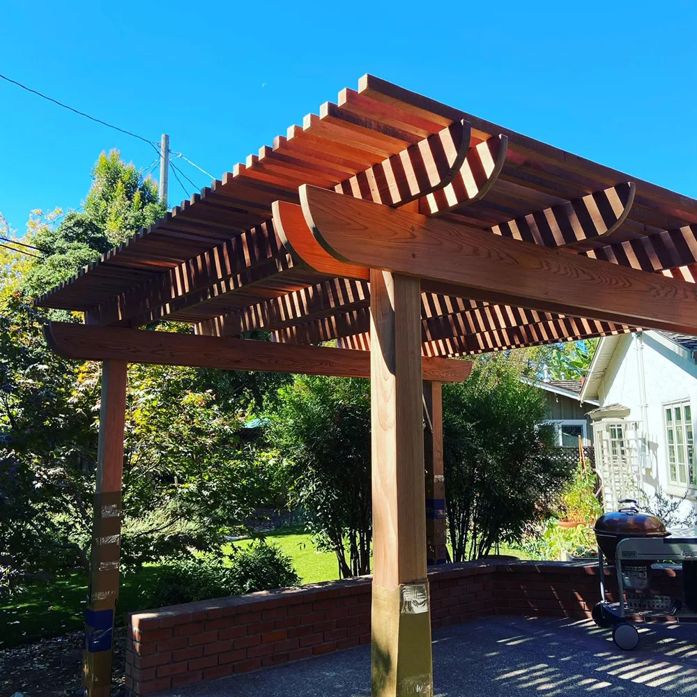 Top-rated lawn mowing service in Menlo Park, CA by Machtinger Landscaping