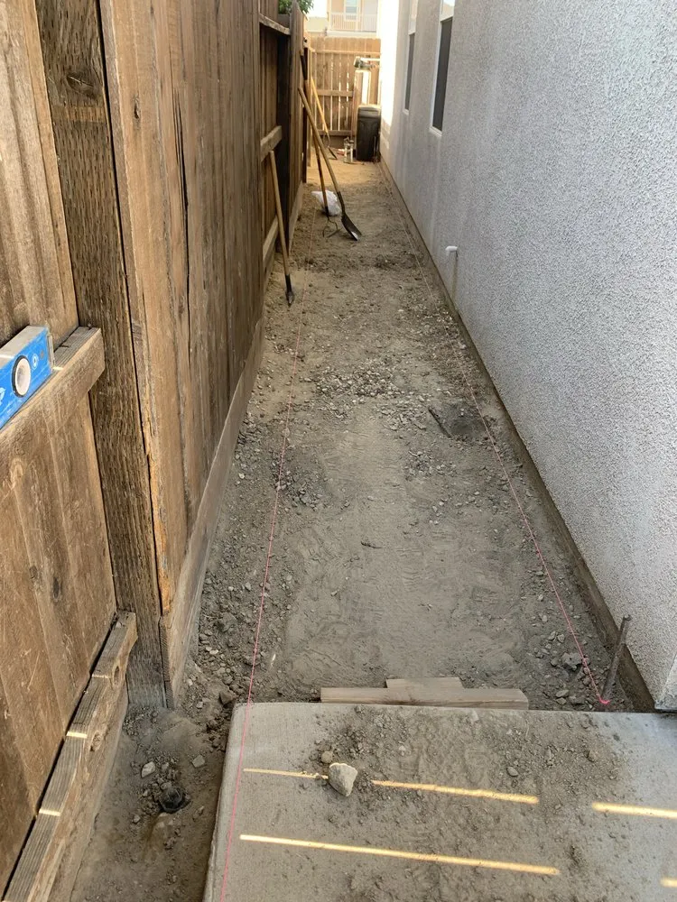 Local yard maintenance for outdoor upgrades in Ceres, CA by Macias Landscaping & Paving