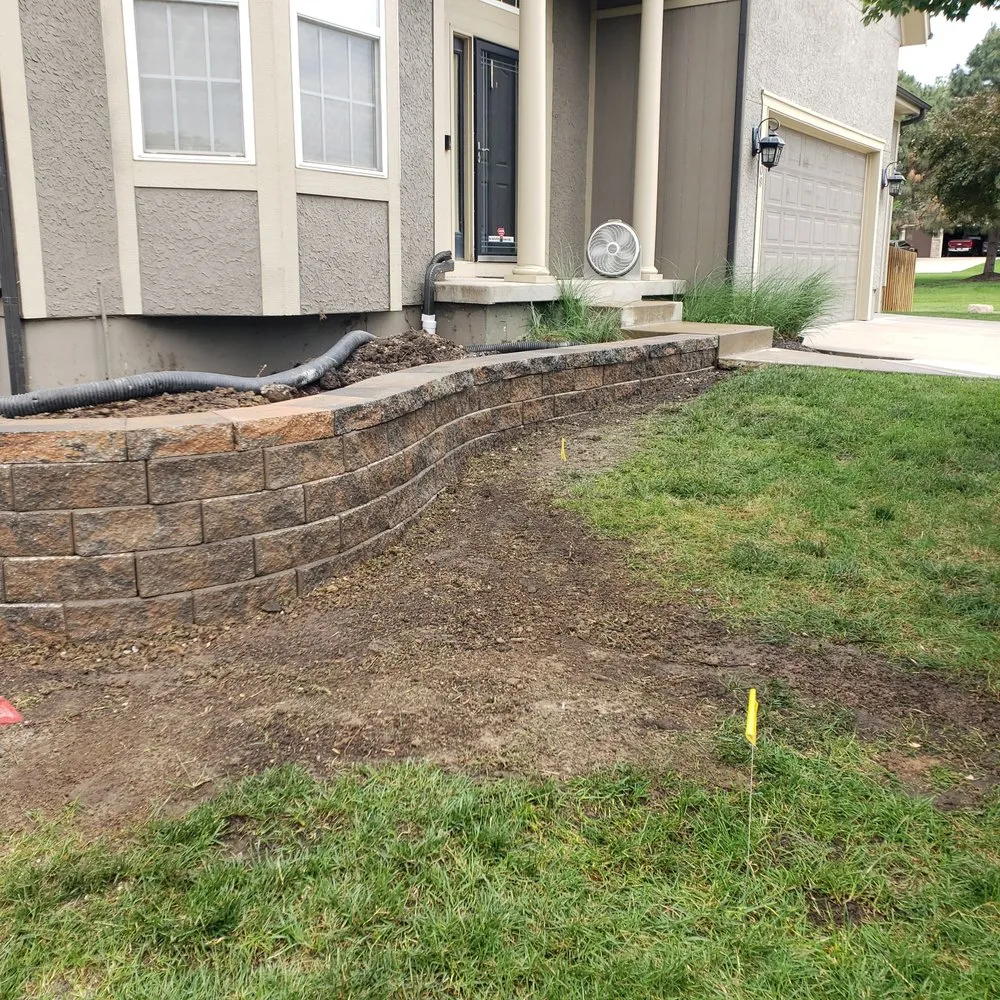 Local outdoor landscaping in Bonner Springs, KS - Macias Lawn Services