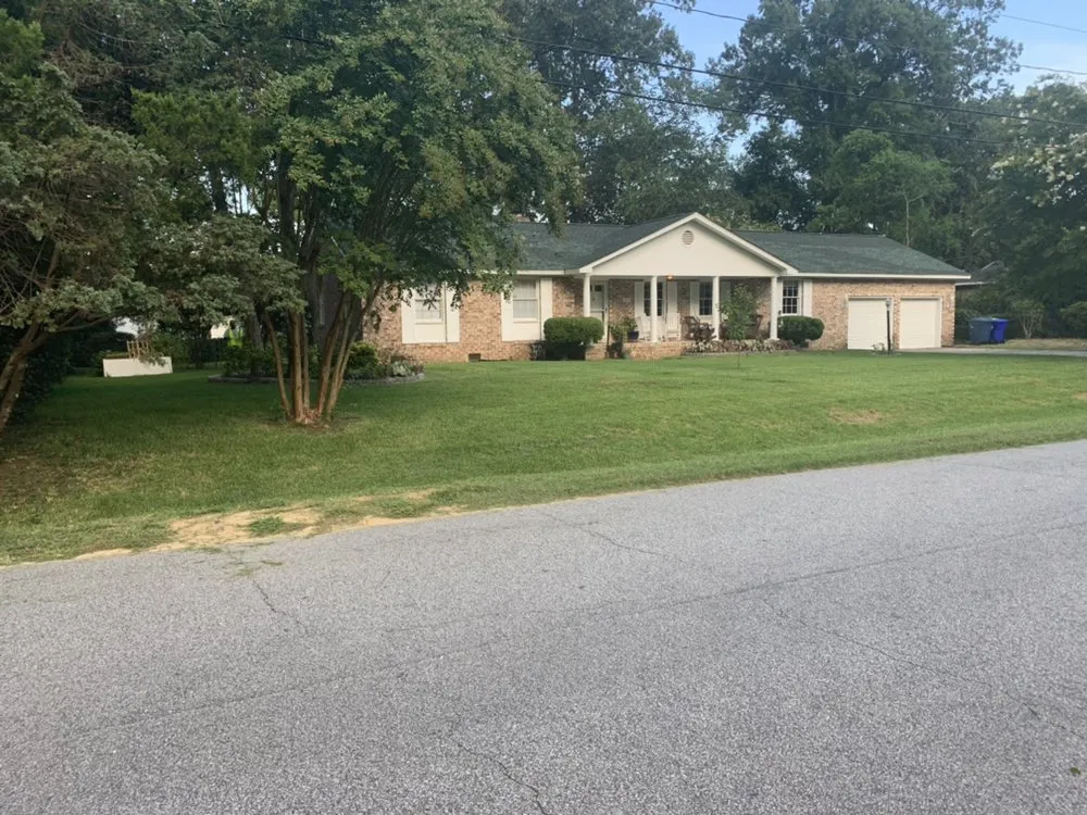 Affordable landscape design in Ravenel, SC - Mack Landscape & Design