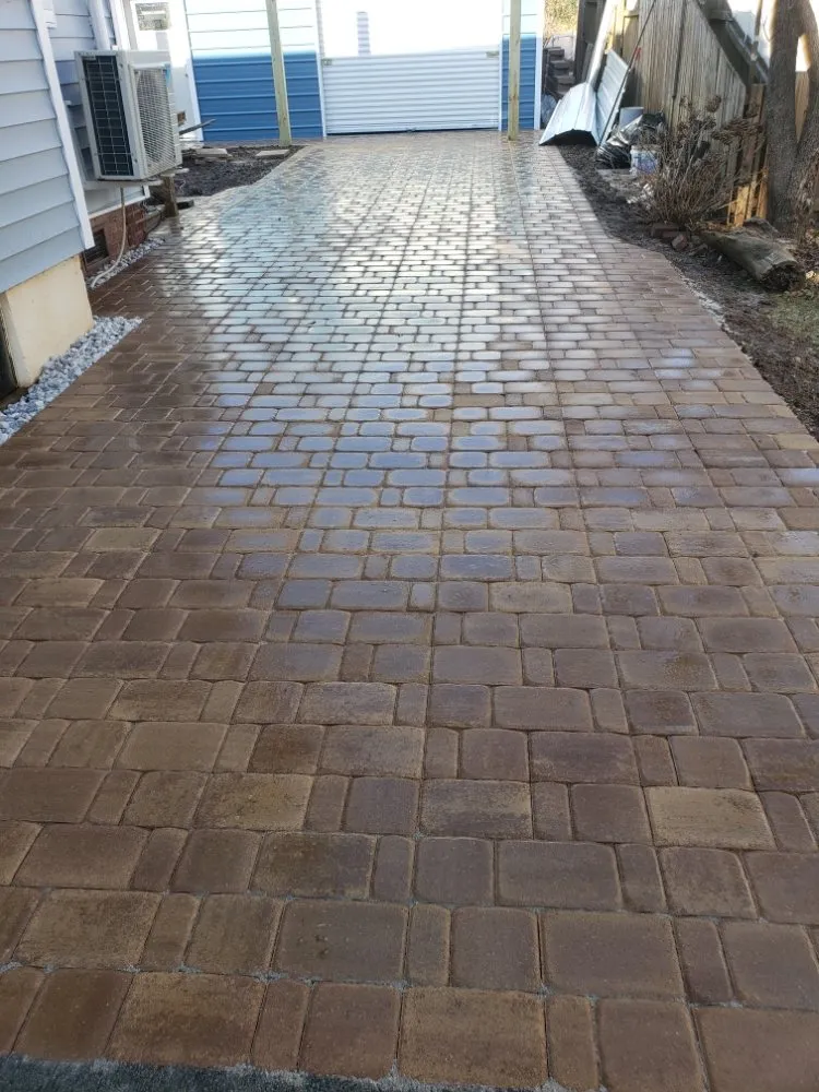 Affordable landscape installation for beautiful yards across Roanoke, VA - Mackey's Outdoor Creations