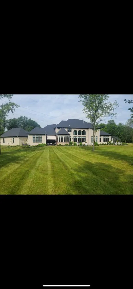 Trusted landscaping services in Mechanicsburg, OH by Macks SP