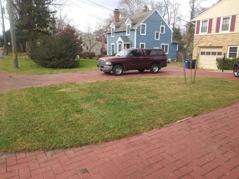 Local garden landscaping for residential properties in Levittown, PA by Mac's Lawn Service