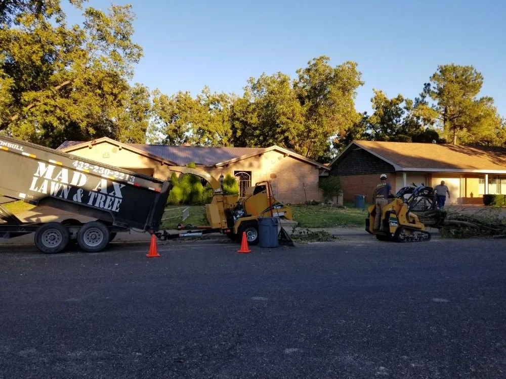 Custom outdoor landscaping in Midland, TX by Mad Ax Lawn & Tree