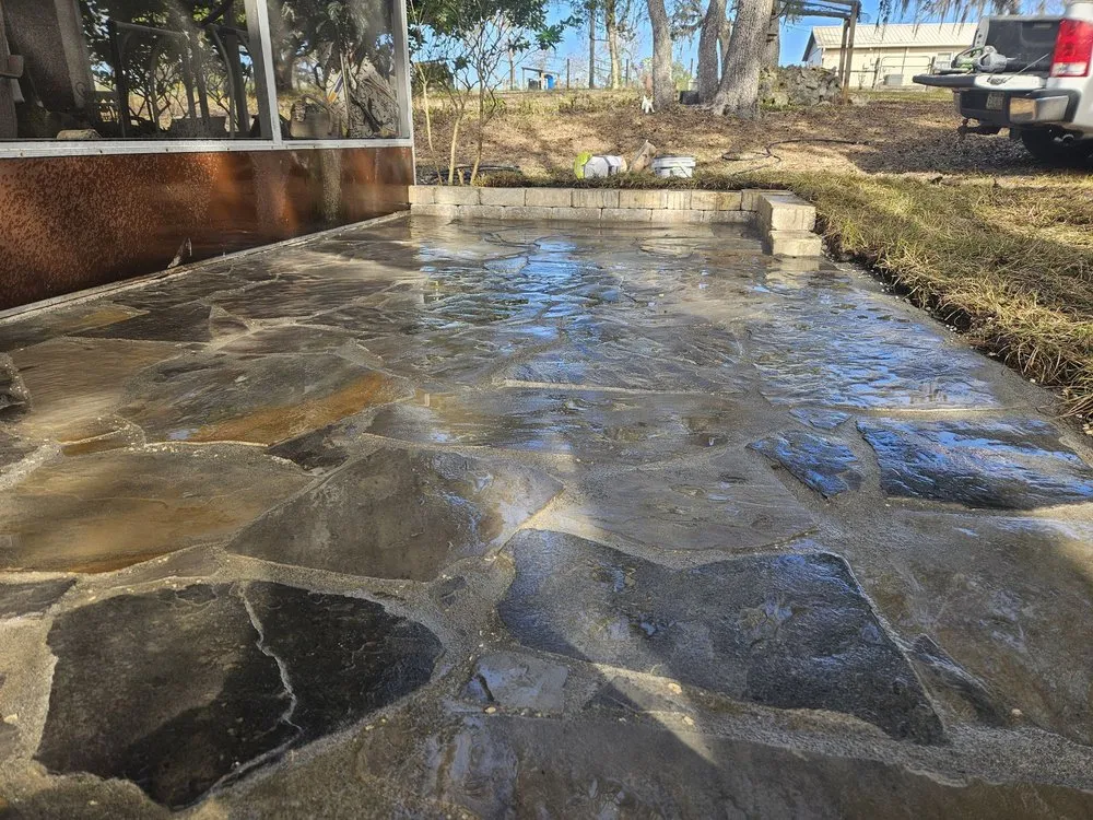 Local outdoor landscaping experts serving New Port Richey, FL - MAD Handy Services