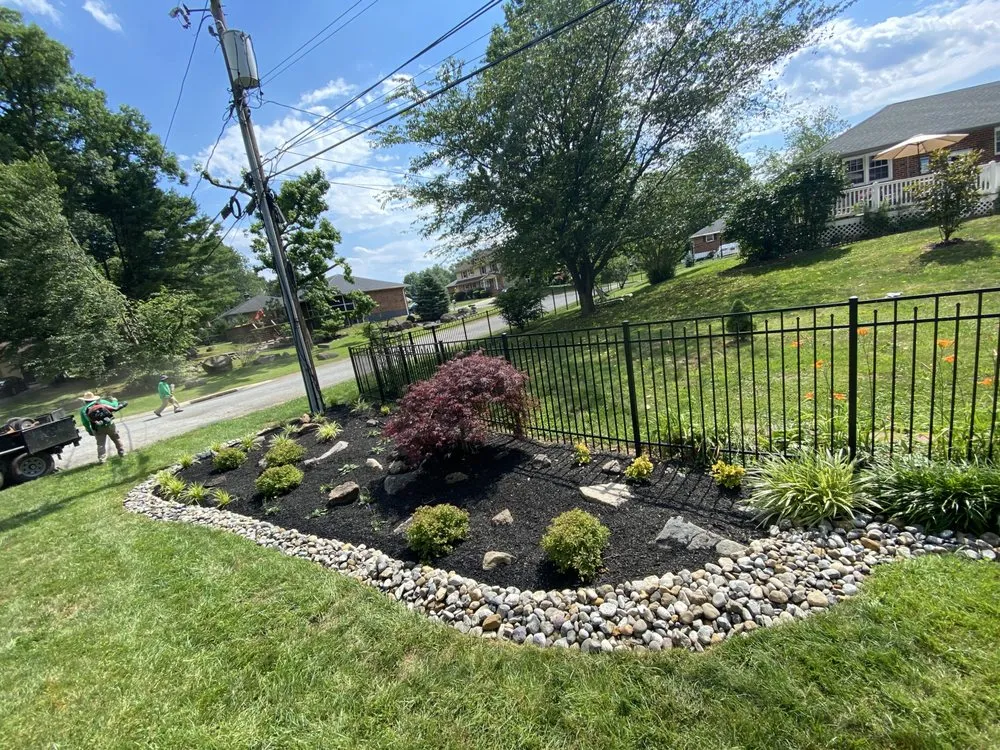 Custom residential landscaping near you across New Castle, DE - Mad Landscaping & Contracting