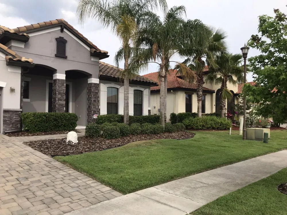 Reliable garden landscaping for beautiful yards in Lake Alfred, FL by Mad Mower Lawn Care Services