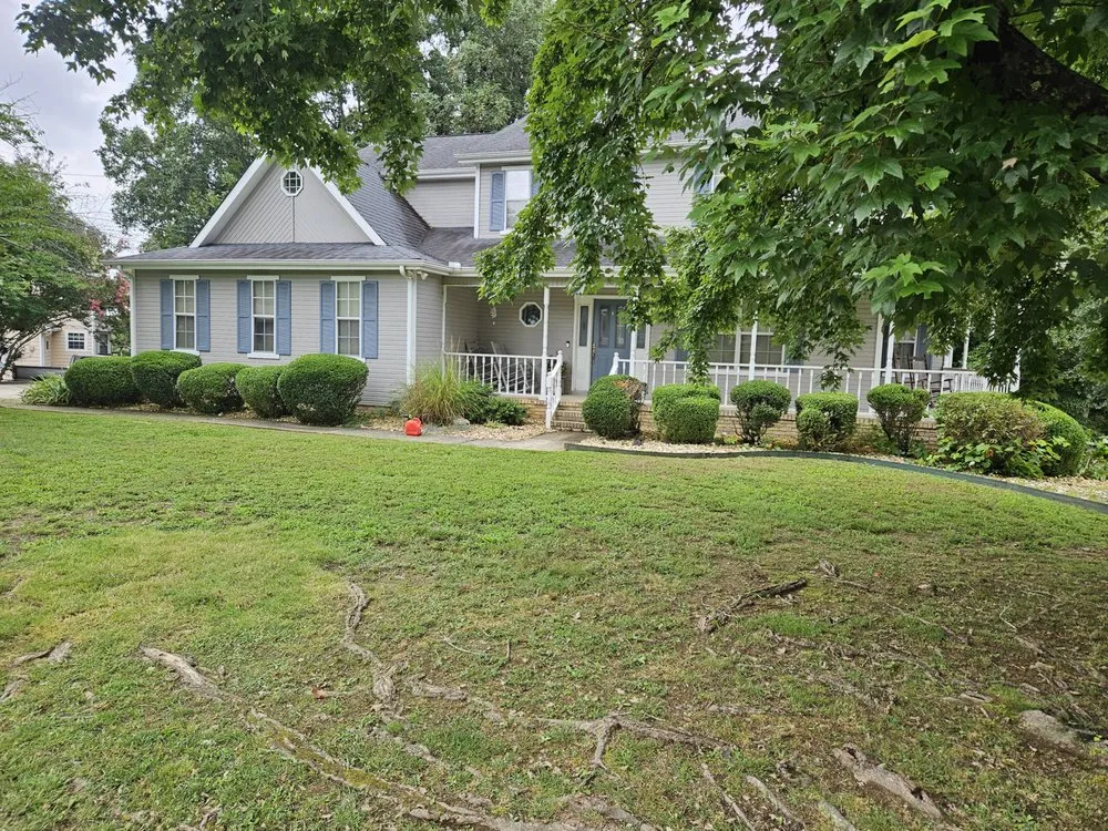 Top-rated lawn care service for outdoor upgrades in Middle Valley, TN by Made In America Lawn Care