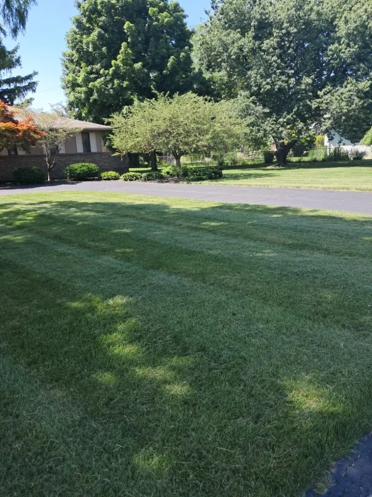 Professional garden landscaping for beautiful yards in west Jefferson, OH by Made to Mow Quality Lawn Care