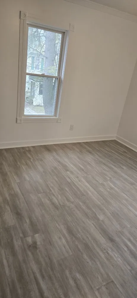 Affordable yard maintenance experts serving Akron, OH - Madera