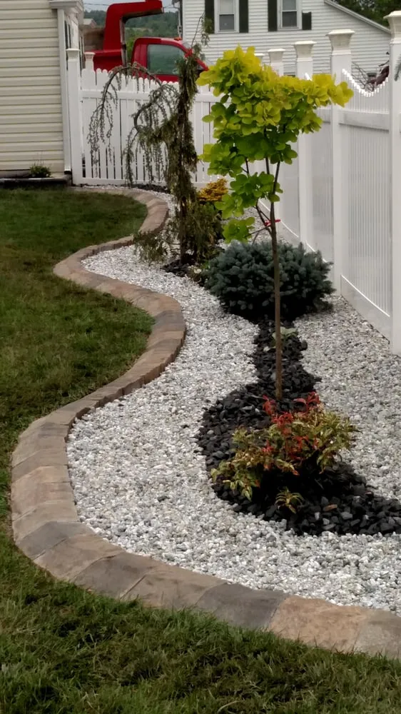 Professional lawn care service in Indiana, PA - Maderer's