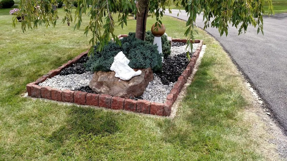 Trusted outdoor landscaping with custom design across Indiana, PA - Maderer's