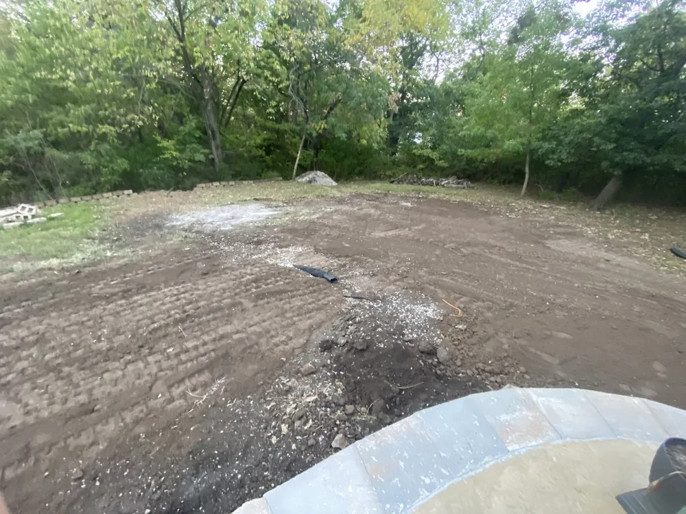 Expert outdoor landscaping in Kansas City, KS - Maderos Lawn & Landscaping