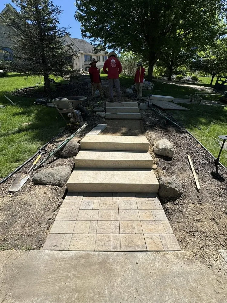 Reliable yard cleanup service for year-round maintenance across Oregon, WI - Madison Daniel's Landscaping