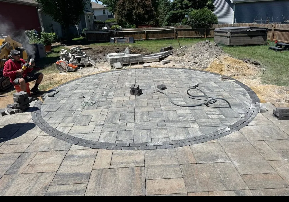 Top-rated landscape installation in Madison, WI - Madison Hardscape