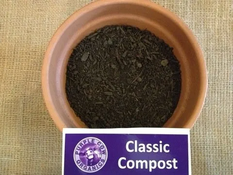 Top-rated lawn care service for homes in Verona, WI by Madison Top Soil