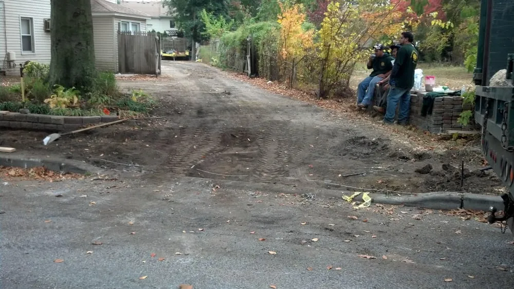 Reliable landscaping services in Shoreham, NY by Madrid Landscaping