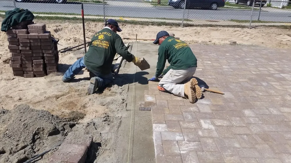 Reliable garden landscaping in Shoreham, NY - Madrid Landscaping