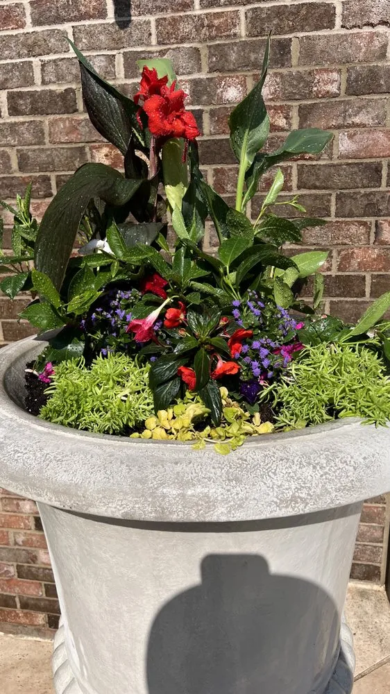 Custom garden landscaping in Lombard, IL by Madrid’s Landscaping