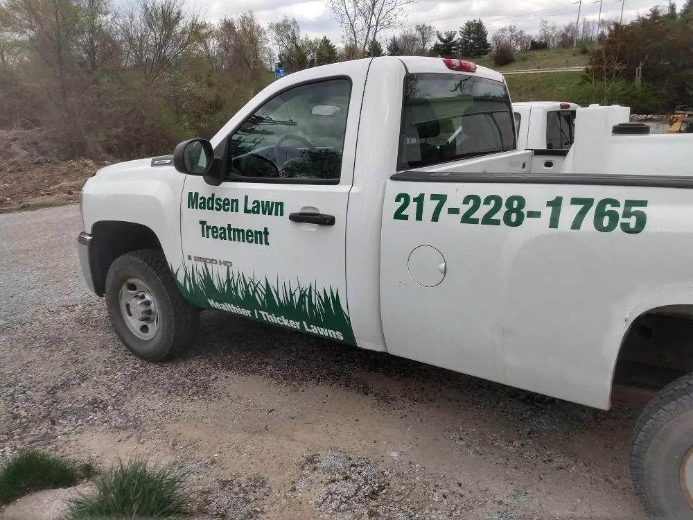 Professional landscaping services with custom design in Quincy, IL by Madsen Lawn Treatment