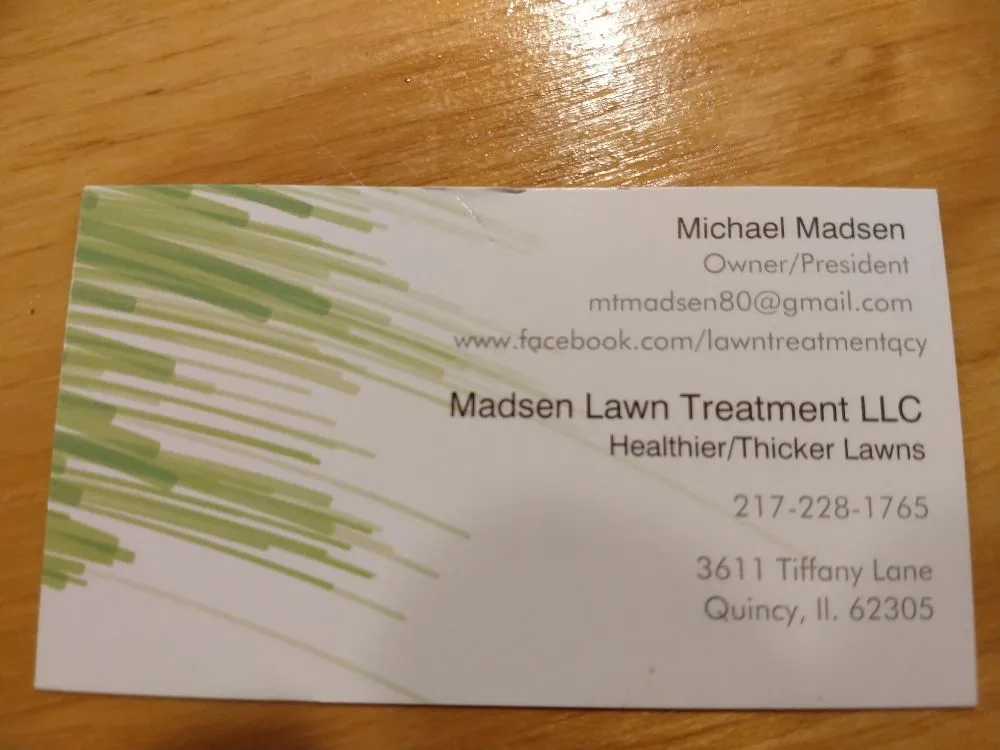 Local residential landscaping in Quincy, IL by Madsen Lawn Treatment