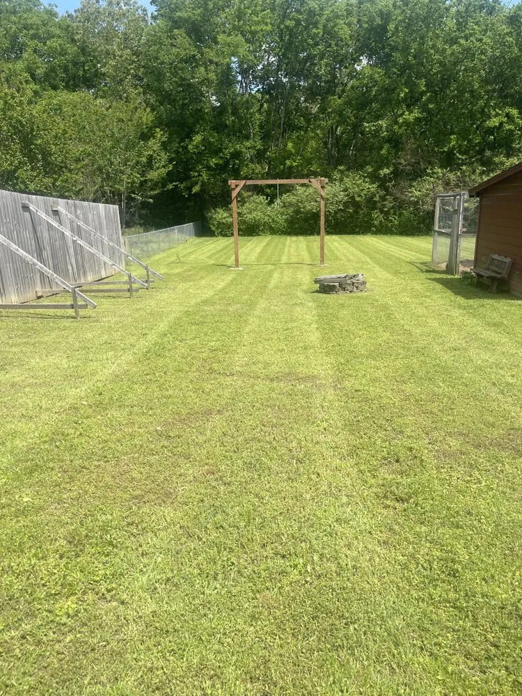 Custom landscape design for residential properties in Savannah, TN by Mae’s Mowing
