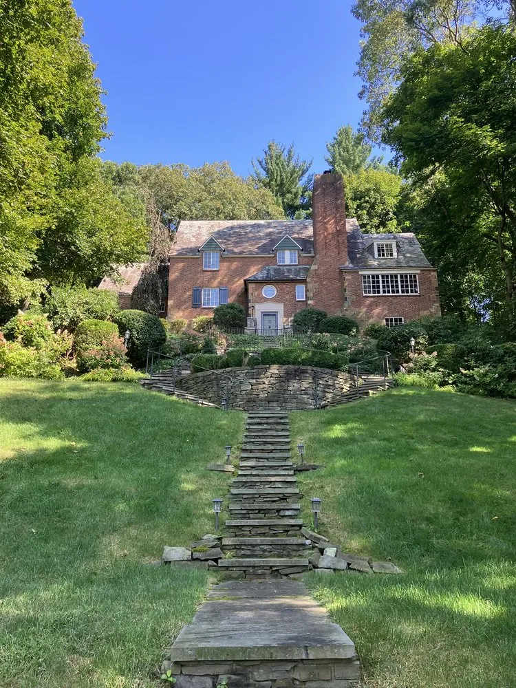 Reliable yard maintenance for year-round maintenance across Monroe, CT - MAG Landscaping