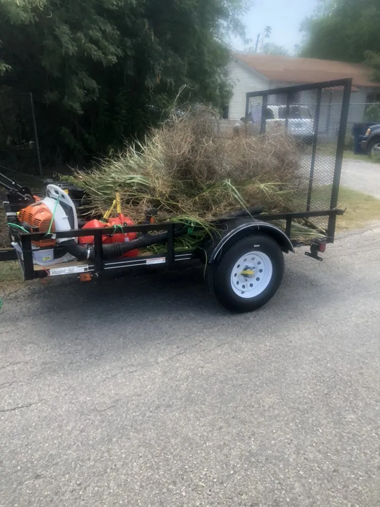 Custom residential landscaping experts serving Corpus Christi, TX - Magaña Lawn Services