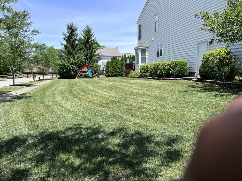 Reliable residential landscaping with custom design in Dublin, OH by Magaña’s Landscaping