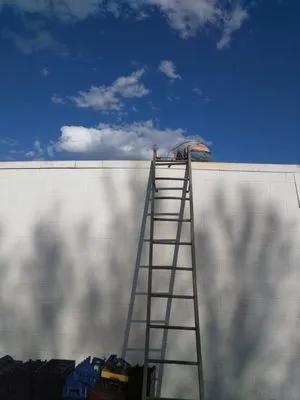 Maggards  Lawn Care Logo