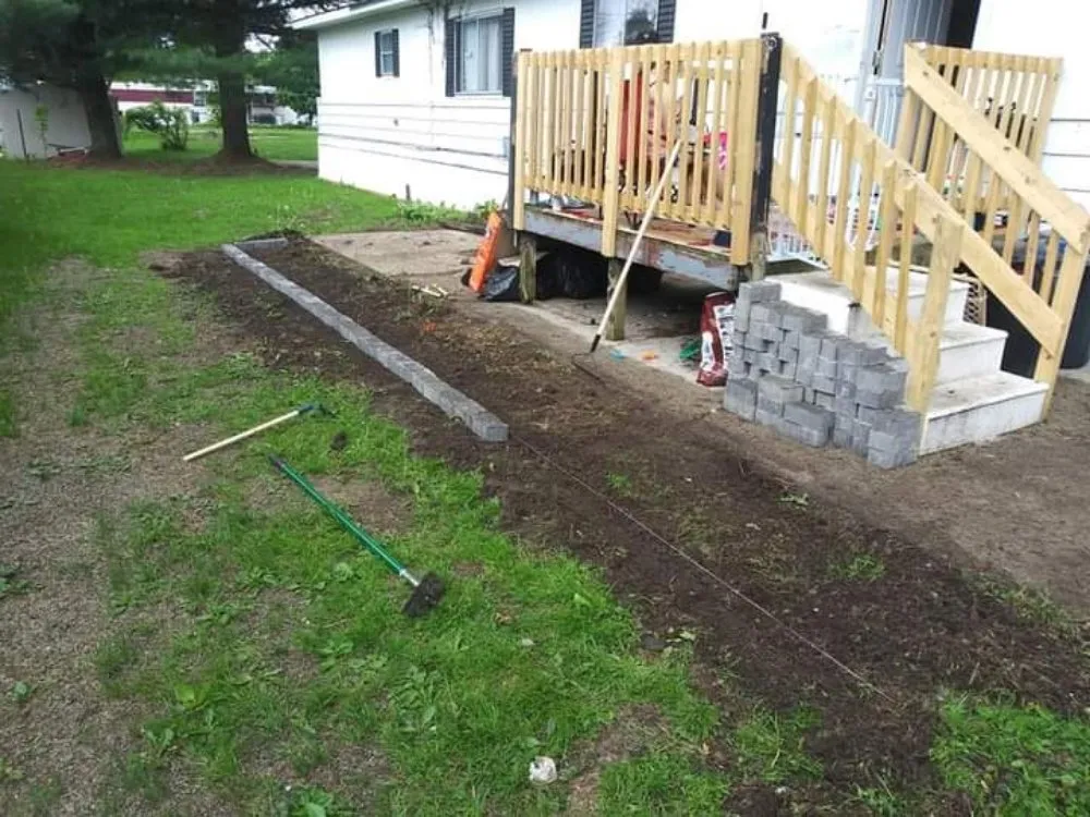 Local outdoor landscaping for year-round maintenance across Belpre, OH - Maggards odd job