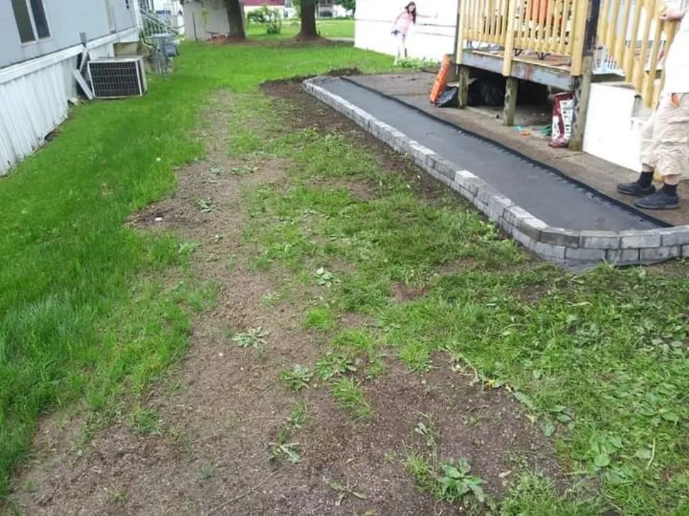 Local residential landscaping experts serving Belpre, OH - Maggards odd job